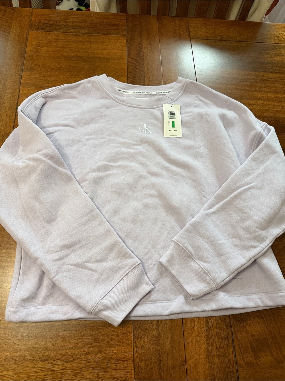 Calvin Klein Women's Light Purple Crewneck Sweatshirt